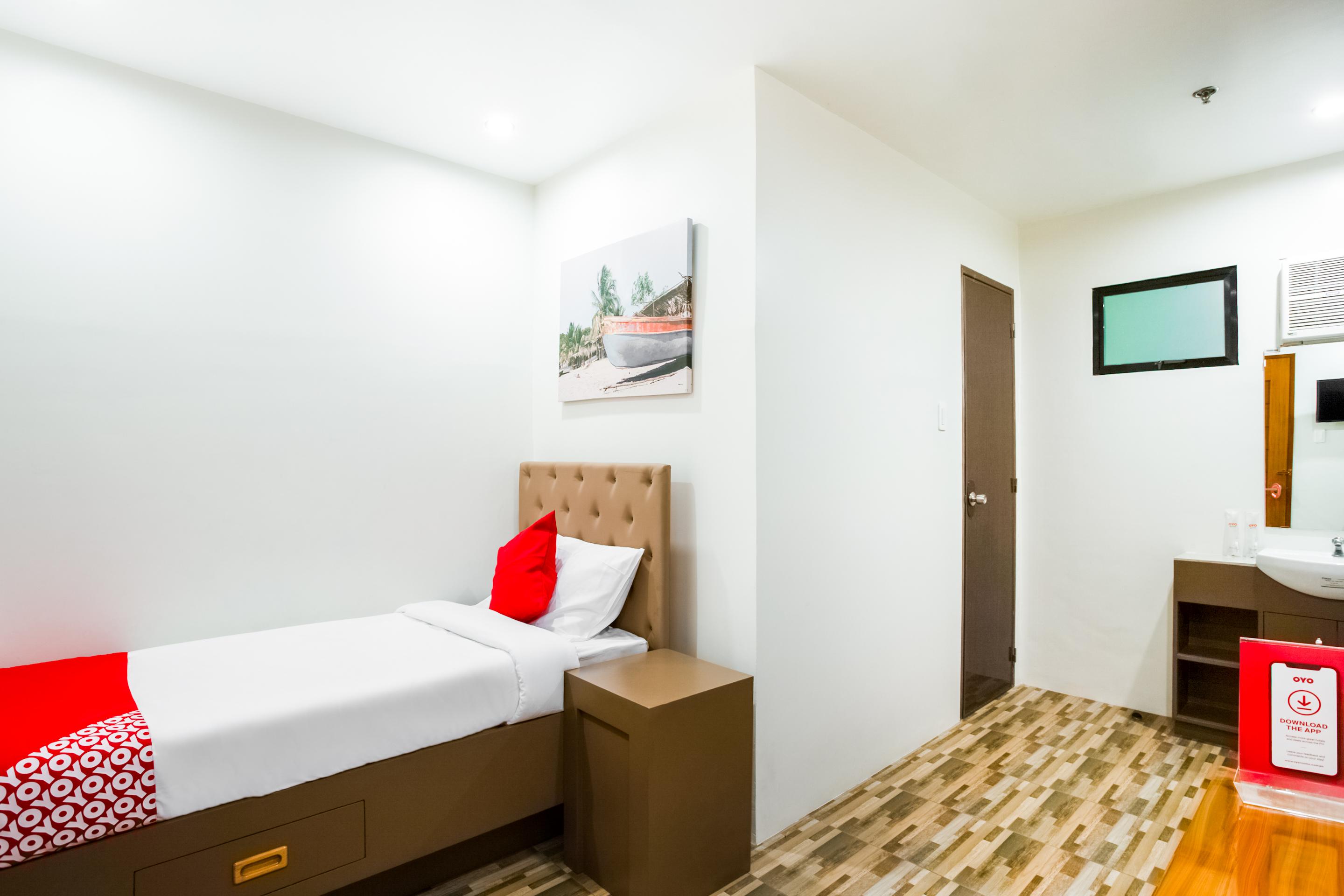Oyo 421 Deck 360 Dormitel Ξενοδοχείο Davao City Εξωτερικό φωτογραφία
